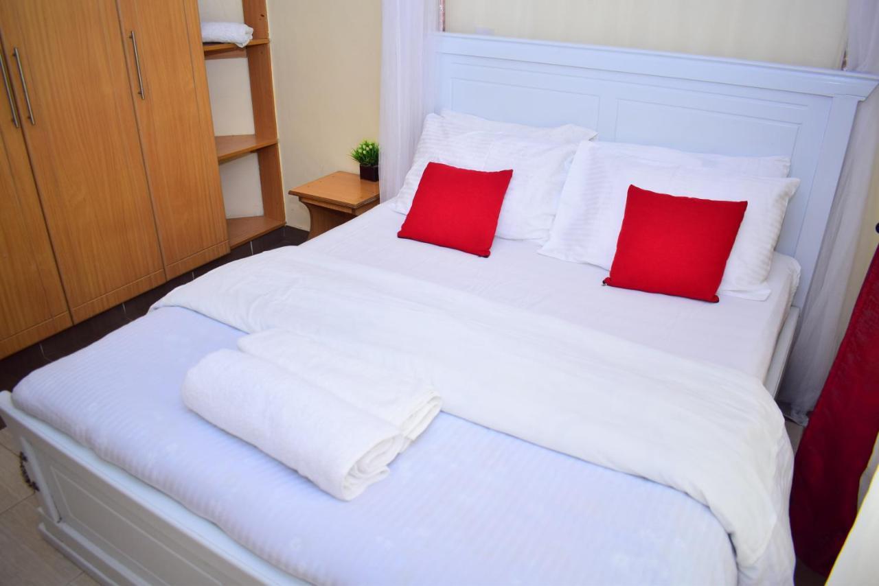 Elegant Comfy Rooms- Jkia Nairobi Exteriör bild