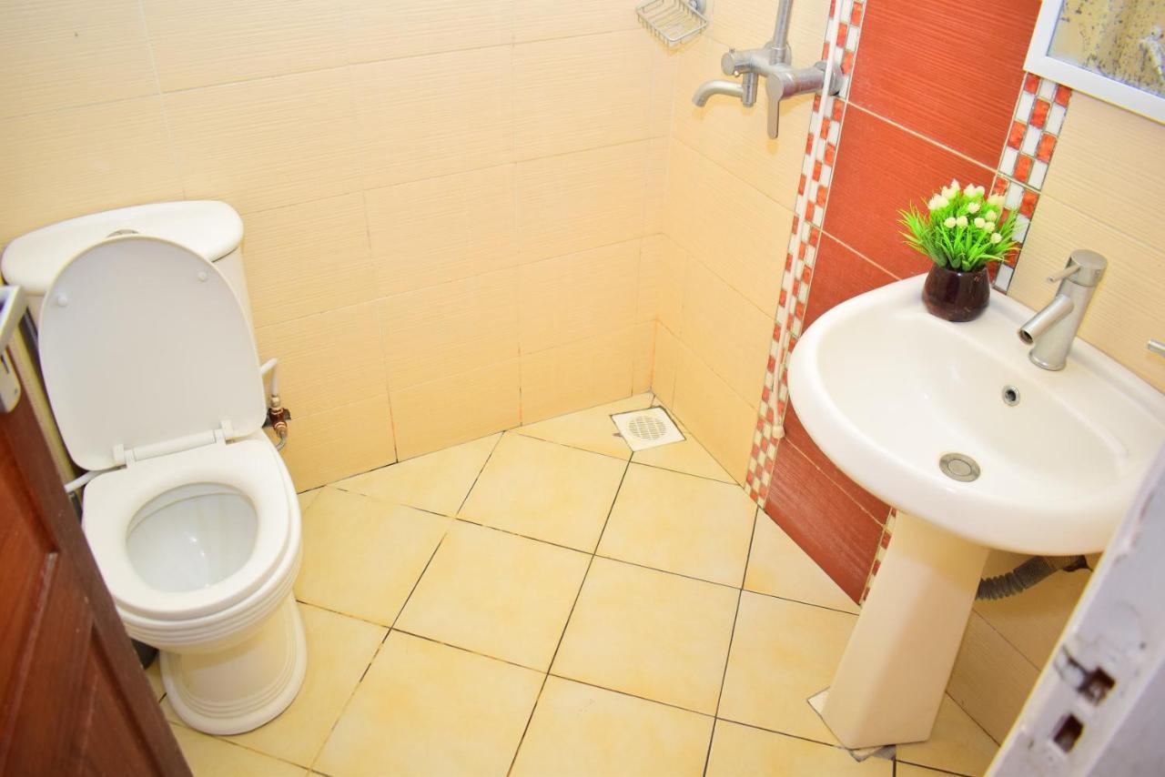 Elegant Comfy Rooms- Jkia Nairobi Exteriör bild